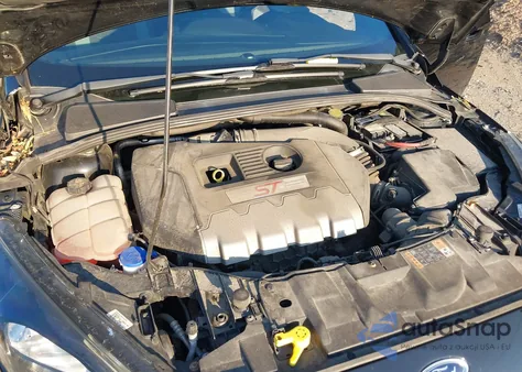 2018 Ford Focus St z USA, uszkodzony, nr VIN 1FADP3L94JL320825